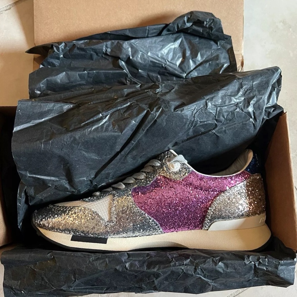 GOLDEN GOOSE GLITTER SNEAKERS Size 38 NIB - Picture 2 of 8